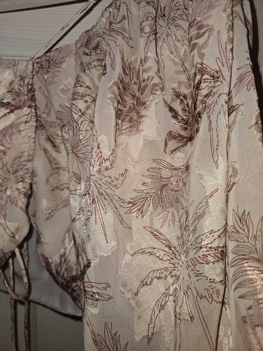 Miss Lola Floral V-Neck Cropped Peasant Top - Cream/Pink - Picture 6 of 6